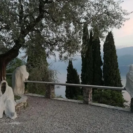 Relaxing Beetween Lake And Castle 1st Floor * Varenna